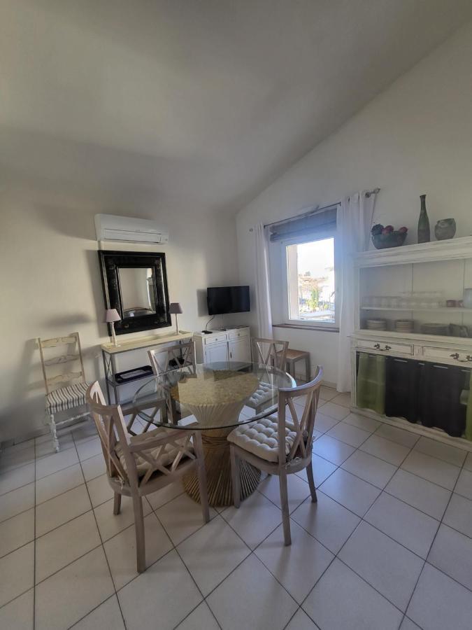 Appartement Au Coeur De La Sorgue ลีล-ซูร์-ลา-ซอร์ก ภายนอก รูปภาพ